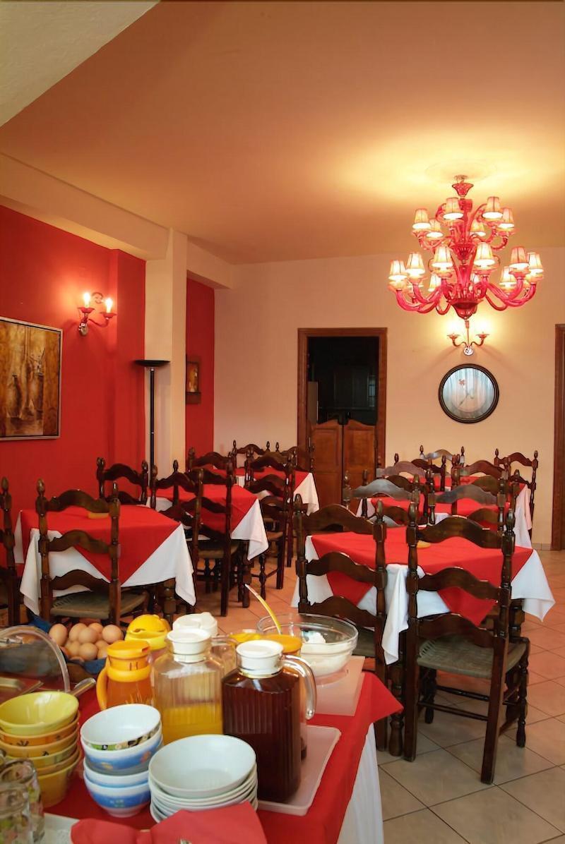 Hotel Varonos Delphoi Kültér fotó