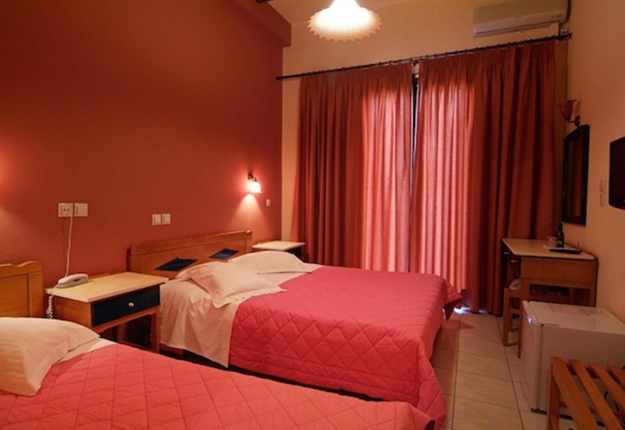 Hotel Varonos Delphoi Kültér fotó