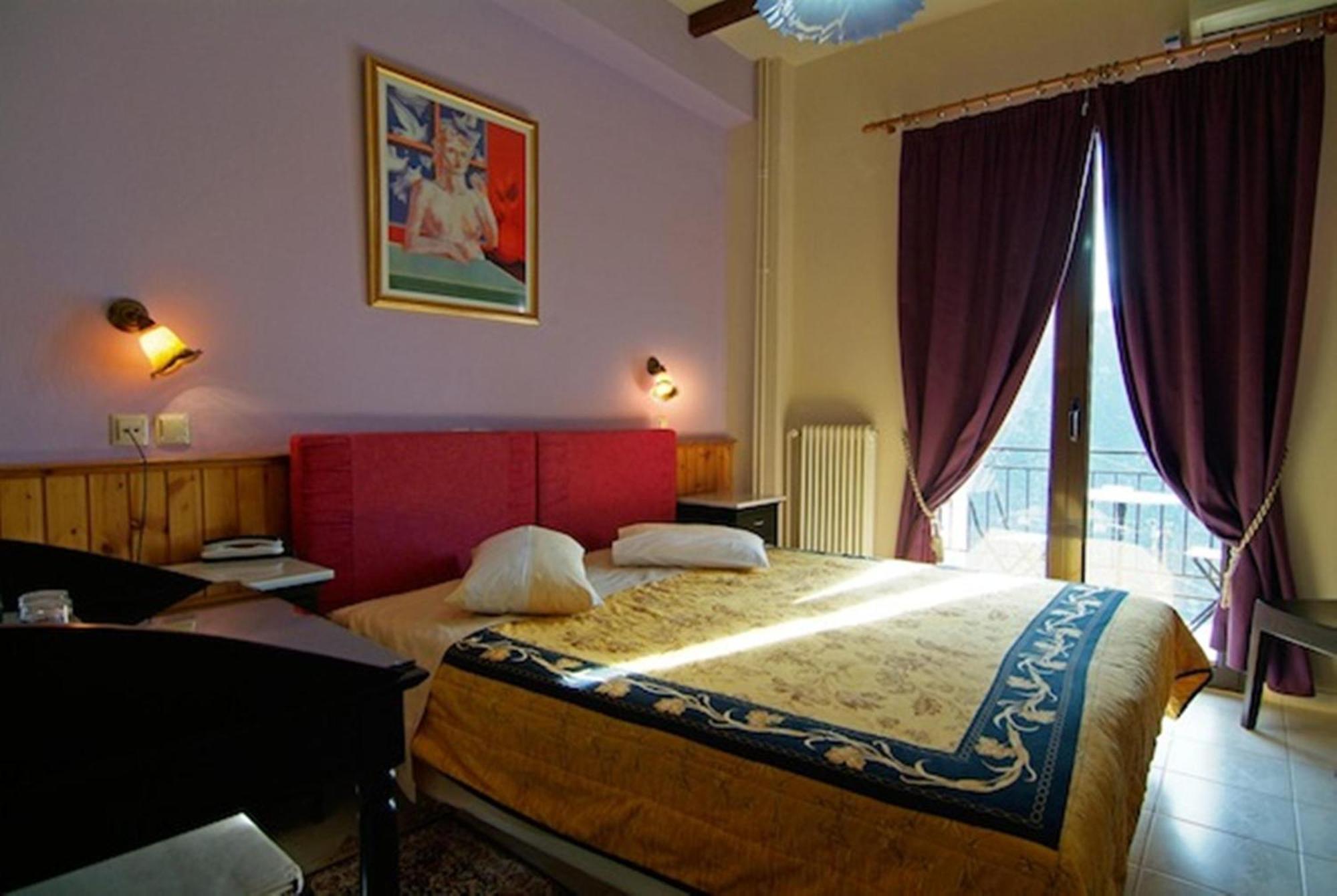 Hotel Varonos Delphoi Kültér fotó