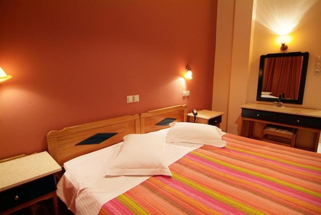 Hotel Varonos Delphoi Kültér fotó