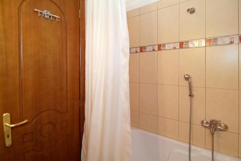 Hotel Varonos Delphoi Kültér fotó
